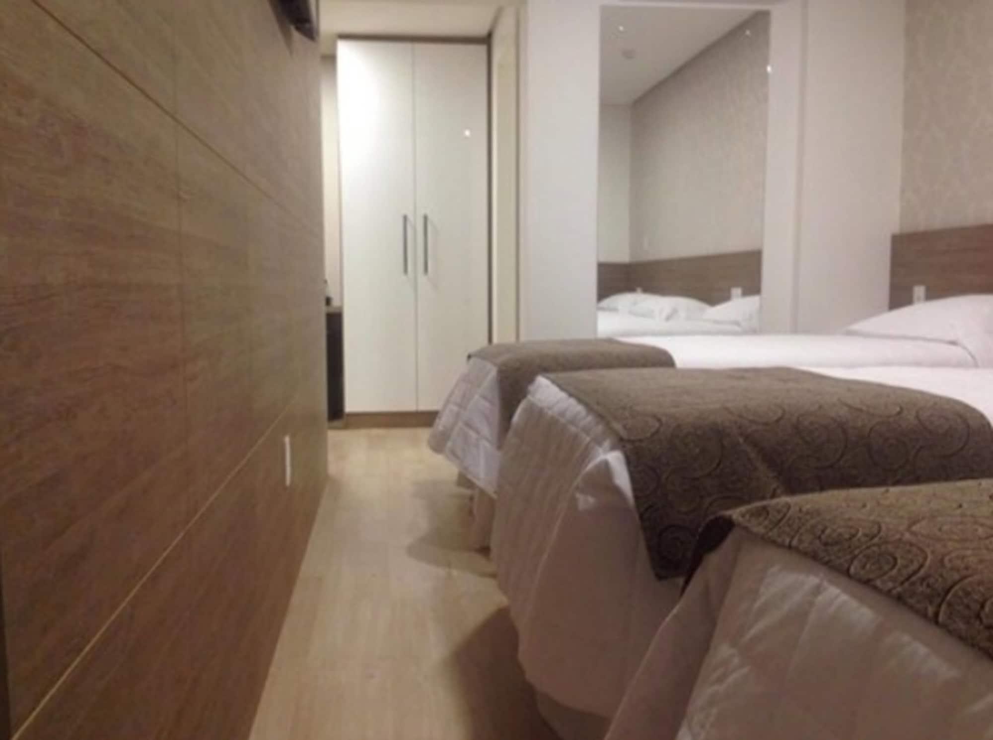 Holiday & Business Hotel - Em Frente Ao Centro De Eventos E Arena Conda Chapecó Dış mekan fotoğraf