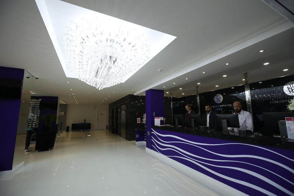 Holiday & Business Hotel - Em Frente Ao Centro De Eventos E Arena Conda Chapecó Dış mekan fotoğraf