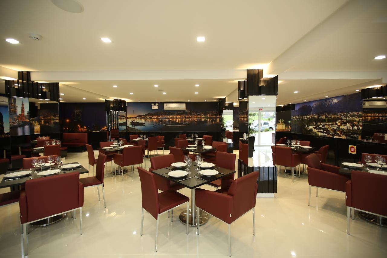 Holiday & Business Hotel - Em Frente Ao Centro De Eventos E Arena Conda Chapecó Dış mekan fotoğraf