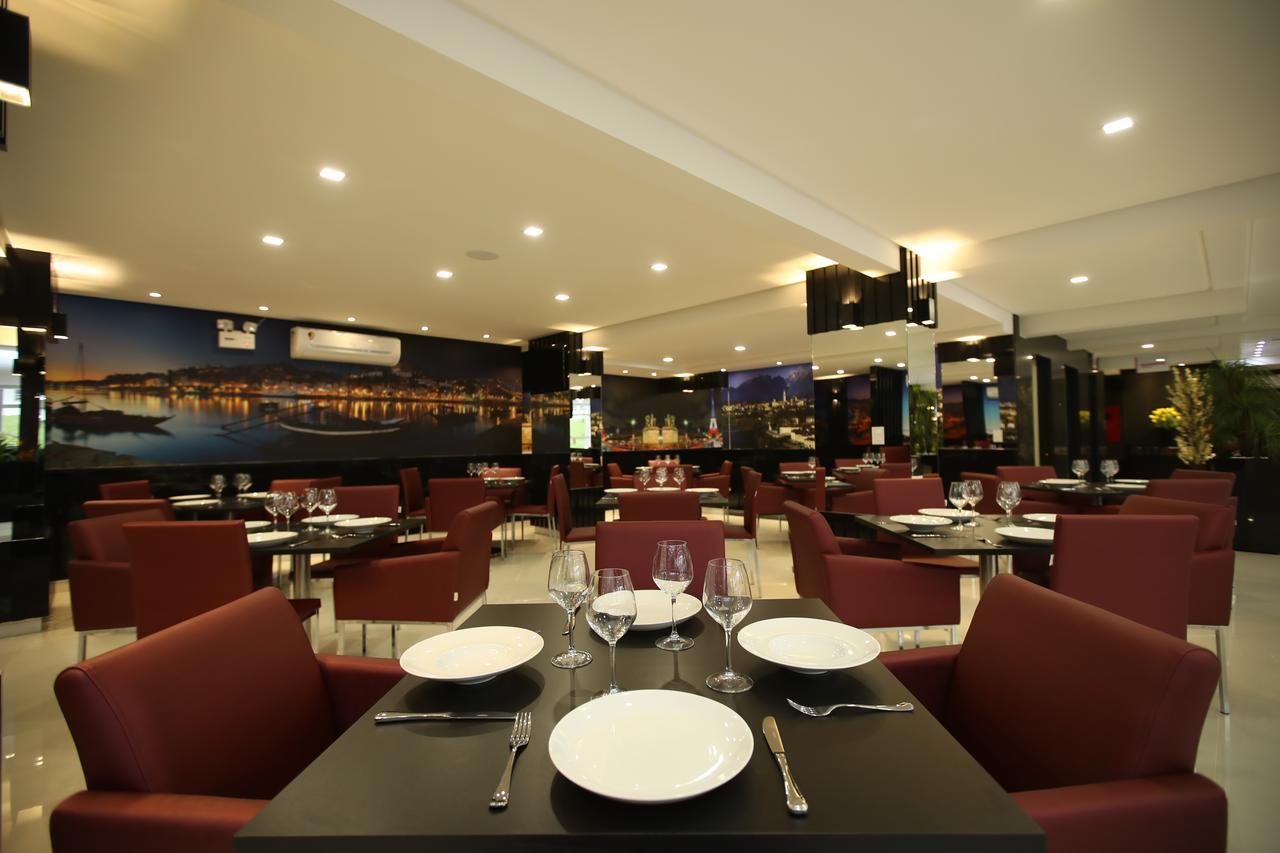 Holiday & Business Hotel - Em Frente Ao Centro De Eventos E Arena Conda Chapecó Dış mekan fotoğraf