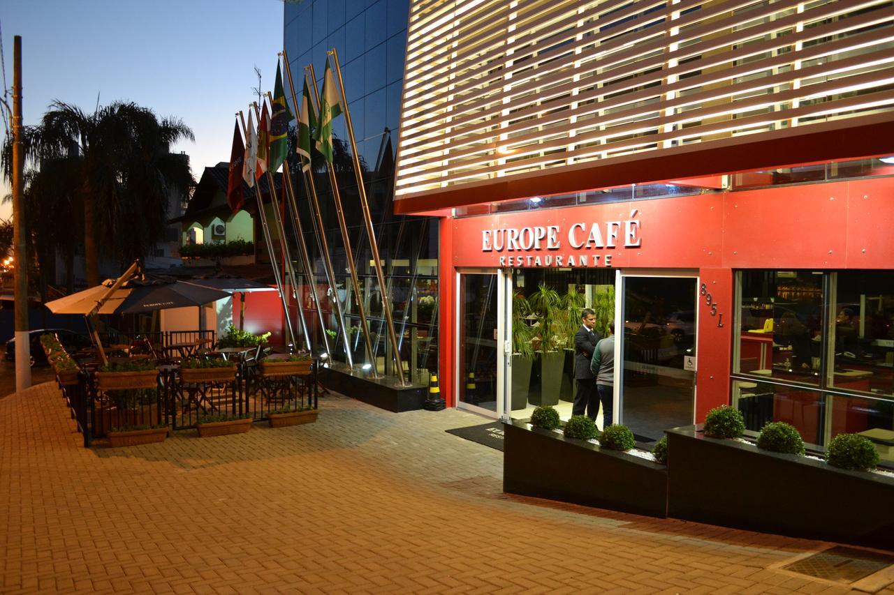 Holiday & Business Hotel - Em Frente Ao Centro De Eventos E Arena Conda Chapecó Dış mekan fotoğraf